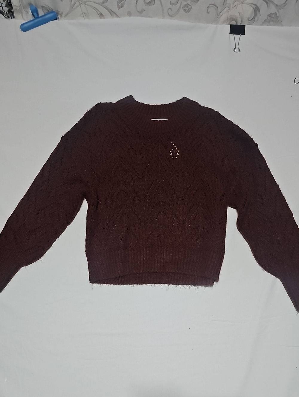 Old Navy Burgundy Women's Cropped Pointelle Knit Sweater - Xs P2p22 L24